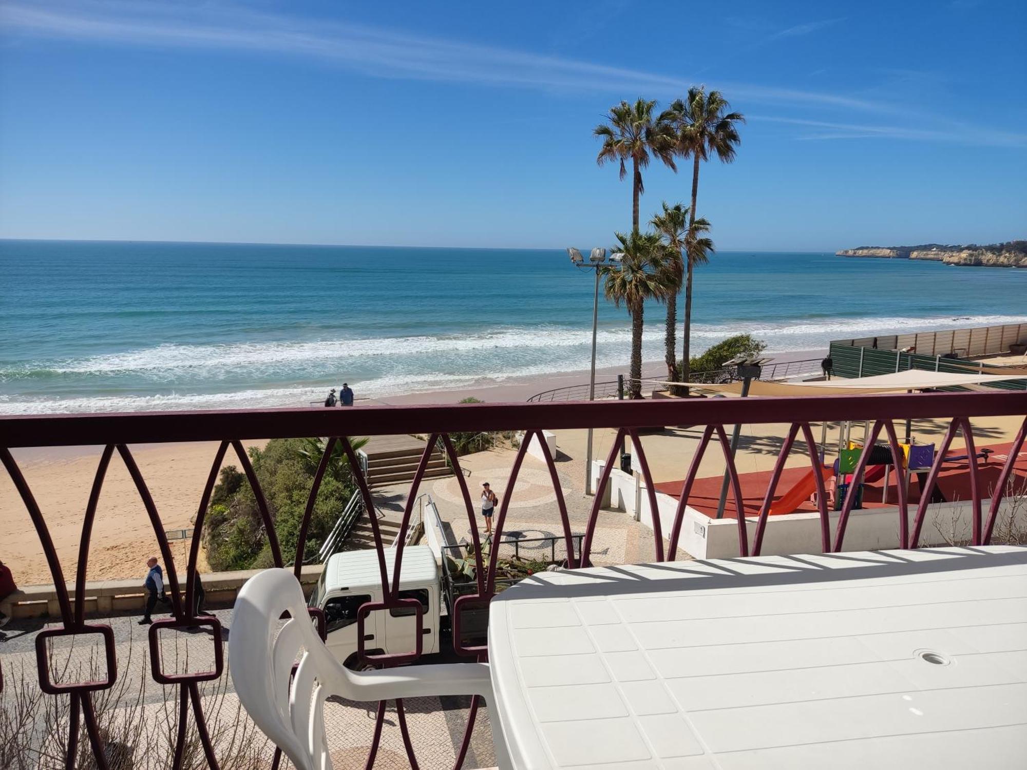 2 Avenida Frente Mar - Casas & Papeis Apartment Armação de Pêra Exterior foto